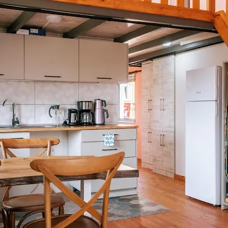 Stunning Sea View Loft 5 Min To Park In Kuzguncuk Apartament Stambuł