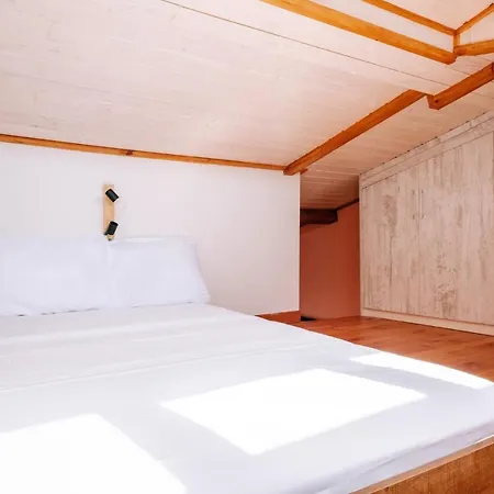 شقة Stunning Sea View Loft 5 Min To Park In Kuzguncuk